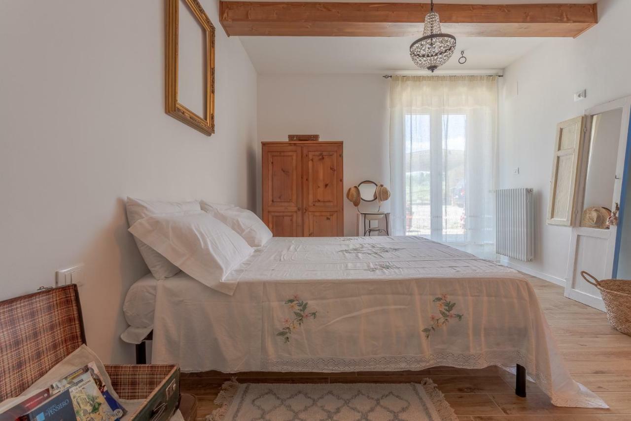 Panfilo Farmhouse Cellino Attanasio Екстериор снимка